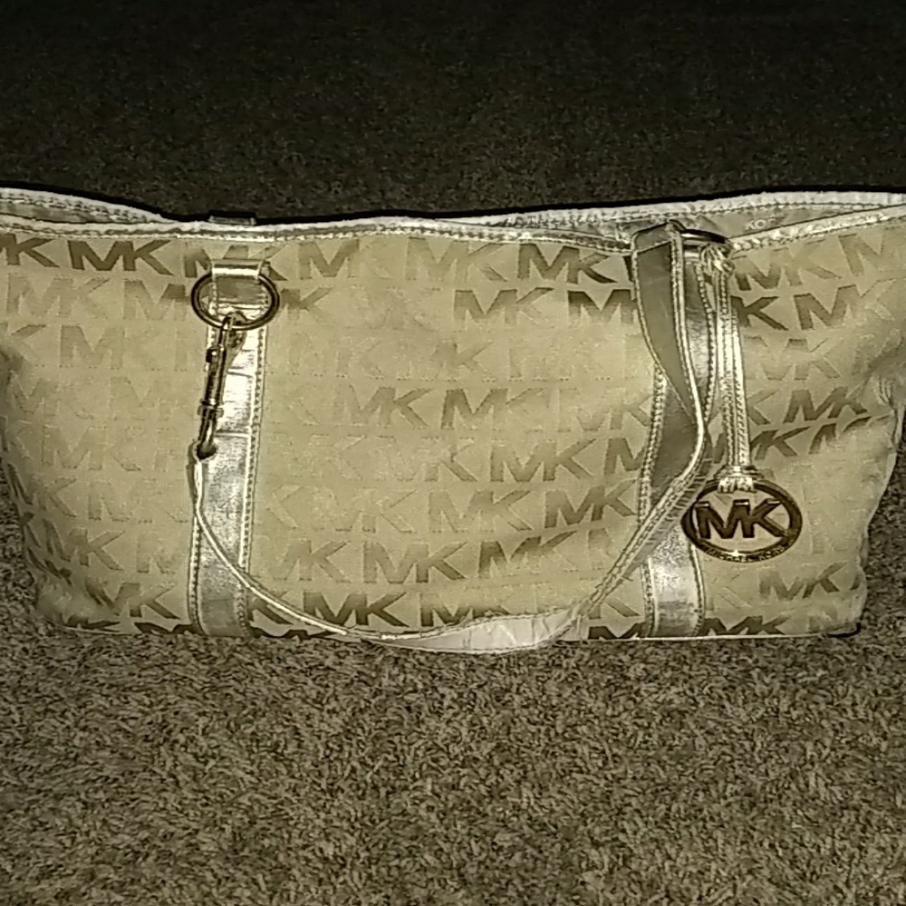 Michael Kors bag